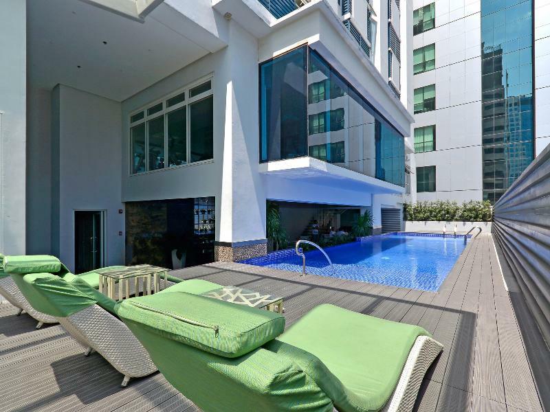 Currency Serviced Suites Pasig City Exterior photo